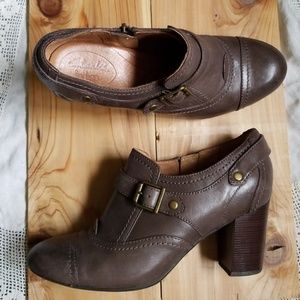 Clark's high heel booties